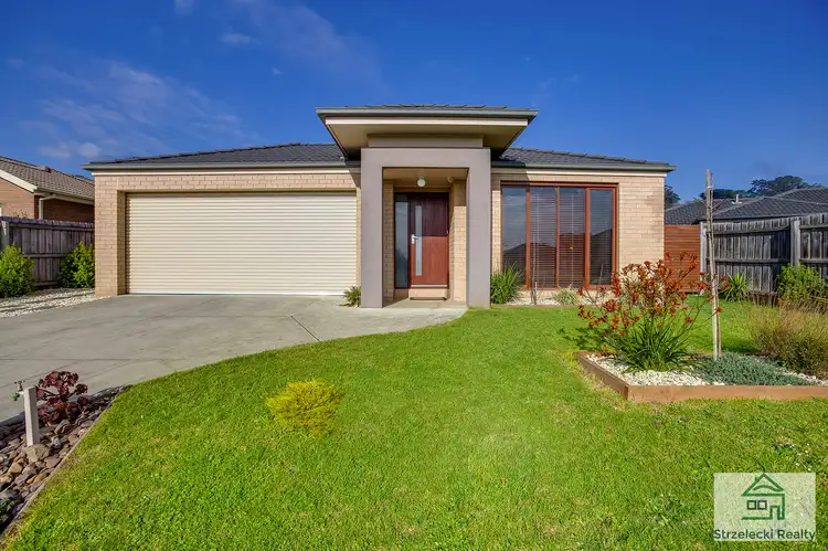 Main view of Homely house listing, 6 Red Gum Ave, Trafalgar VIC 3824