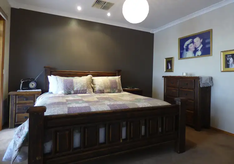 Sixth view of Homely house listing, 18 Grubissa Ct, Benalla VIC 3672