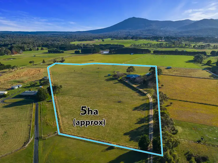 Fourth view of Homely house listing, 32 Peck Court, New Gisborne VIC 3438