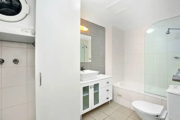 Fifth view of Homely unit listing, 15/10 Earl Place, Potts Point NSW 2011