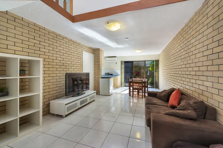 Third view of Homely unit listing, Unit 4/156 Clarence Rd, Indooroopilly QLD 4068