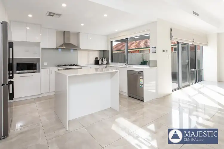 Fourth view of Homely house listing, 5/70 Gairloch Street, Applecross WA 6153