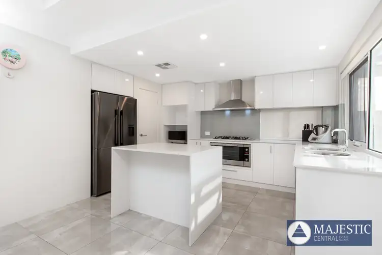 Fifth view of Homely house listing, 5/70 Gairloch Street, Applecross WA 6153