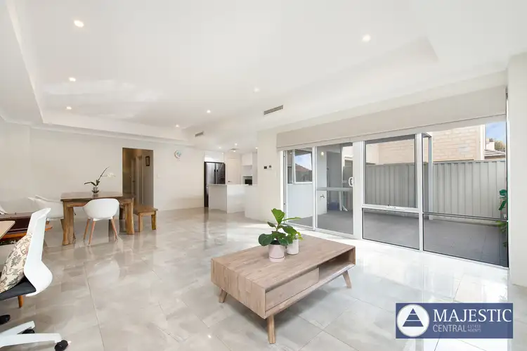 Seventh view of Homely house listing, 5/70 Gairloch Street, Applecross WA 6153