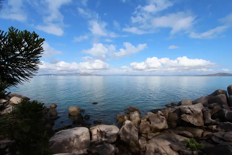13/1 Picnic St (Nobby Headland), Picnic Bay QLD 4819