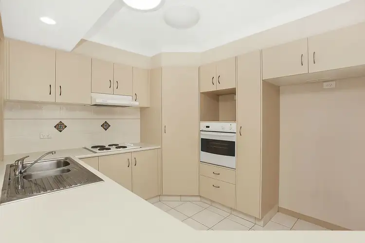 Fourth view of Homely villa listing, 2/17 Miami Shore Parade, Miami QLD 4220