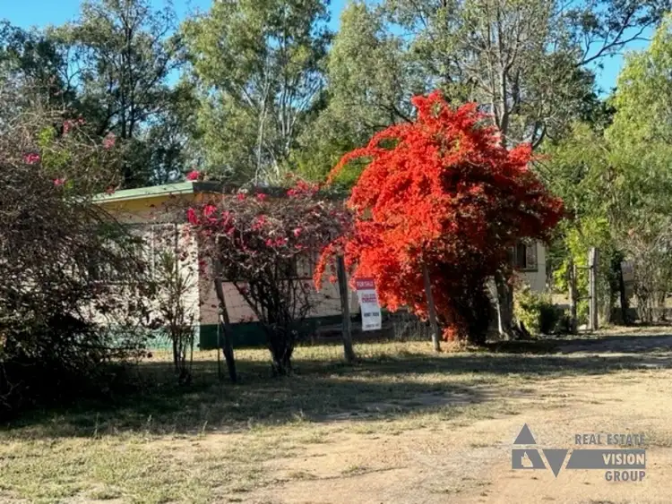 91 River Road, Sapphire QLD 4702