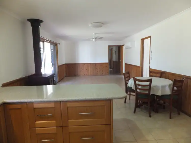 Seventh view of Homely house listing, 14 Phillips Lane, Bairnsdale VIC 3875