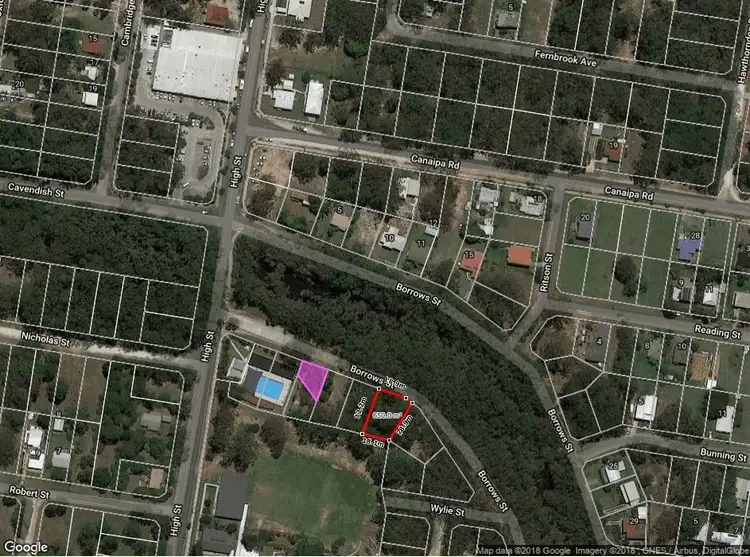 14 Borrows St, Russell Island QLD 4184