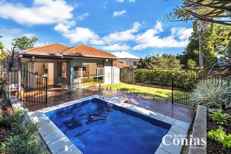 9 Hilda St, Alderley QLD 4051