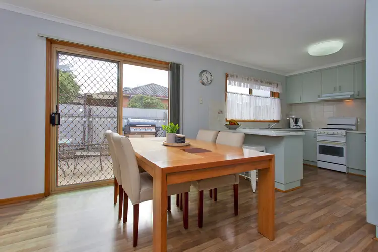 Unit 5/381 Dick Rd, Lavington NSW 2641