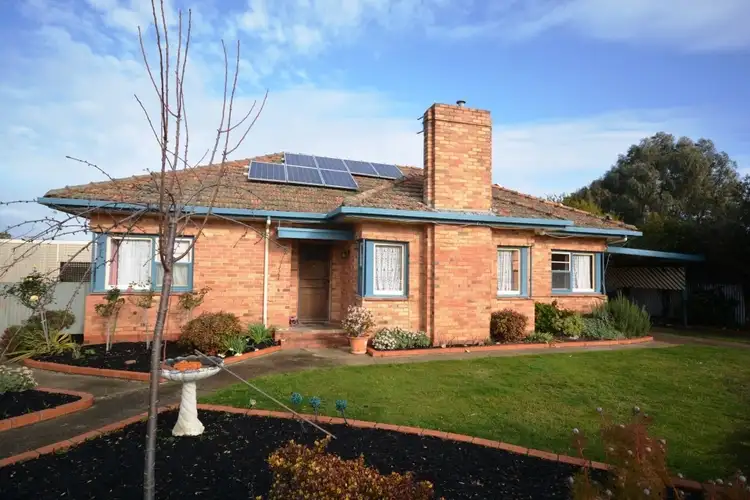 86 Patrick St, Stawell VIC 3380