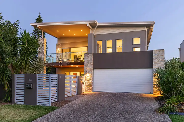 13 Onshore Pl, Helensvale QLD 4212