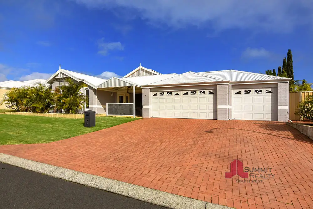 Main view of Homely house listing, 5 Claddagh Rd, Australind WA 6233