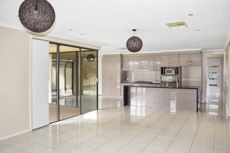 Fifth view of Homely house listing, 2 Eucla Ct, Shepparton North VIC 3631