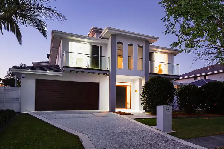 25 The Peninsula, Helensvale QLD 4212
