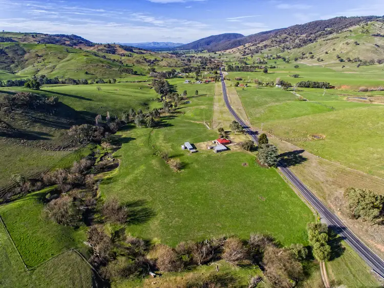 2459 Beechworth-Wodonga Rd, Leneva VIC 3691