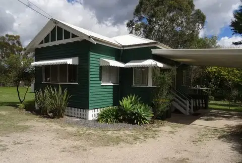 43 Pine Cres, Dalveen QLD 4374