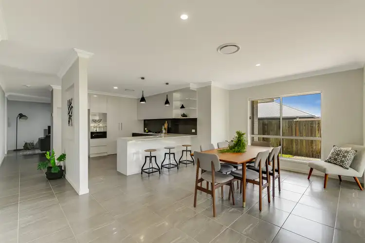 7 Hancock Circuit, Kleinton QLD 4352