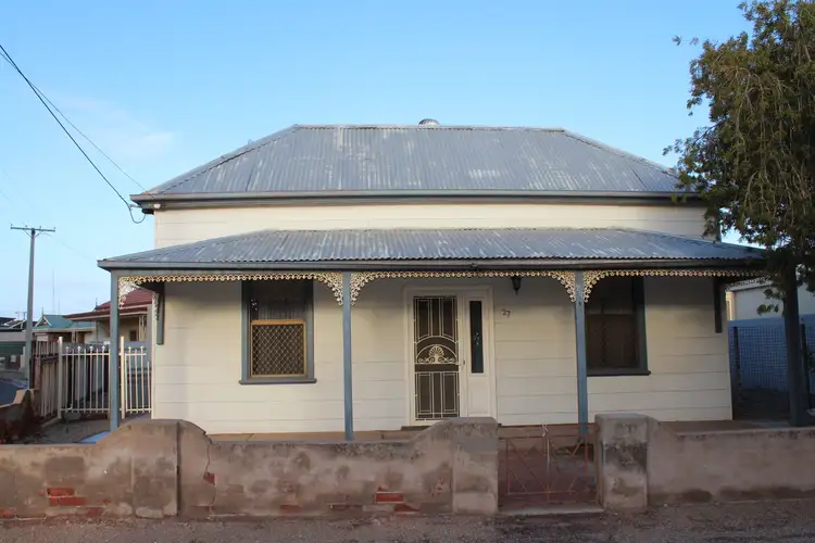 27 Young Street, Port Pirie SA 5540
