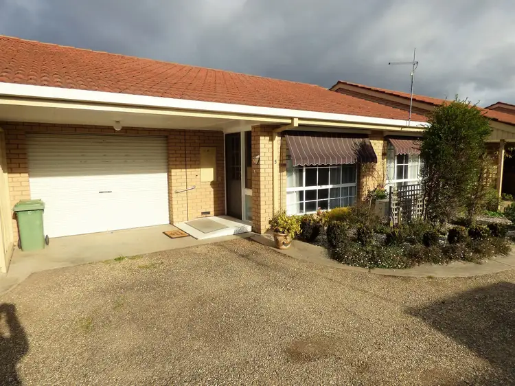 Second view of Homely unit listing, Unit 5/1 Elgin St, Myrtleford VIC 3737