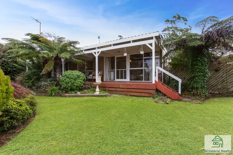 Main view of Homely house listing, 8 St Gwinear Ct, Rawson VIC 3825