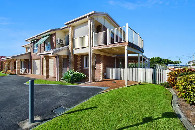 Villa 15/26 Seventeenth Avenue, Brighton QLD 4017