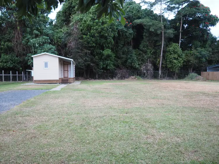 7 Sandpiper Close
