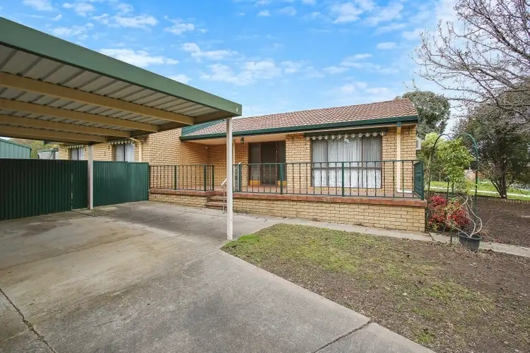 9 Blackbutt Ct, Thurgoona NSW 2640