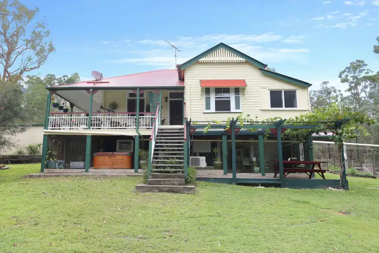 80 Farrell Road, Pine Mountain QLD 4306