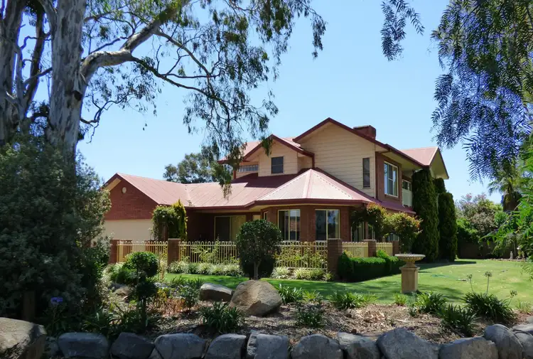Main view of Homely house listing, 1 Lakeview Close, Benalla VIC 3672