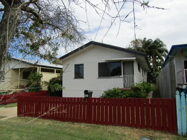 25 Ella St, Redcliffe QLD 4020