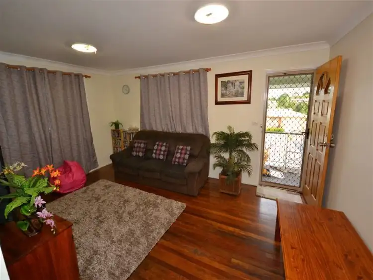 Fifth view of Homely house listing, 8 Ward Street, Gracemere QLD 4702