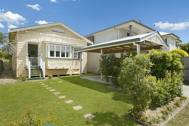 8 Kenilworth Street, Sherwood QLD 4075