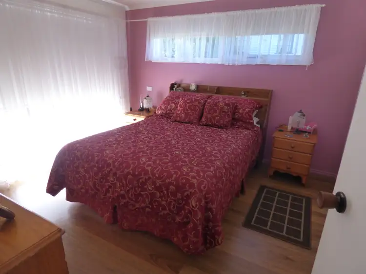 Sixth view of Homely house listing, 2 Phelans Lane, Moe VIC 3825