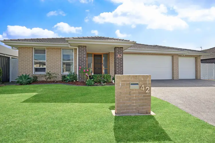 42 John Darling Avenue, Belmont North NSW 2280
