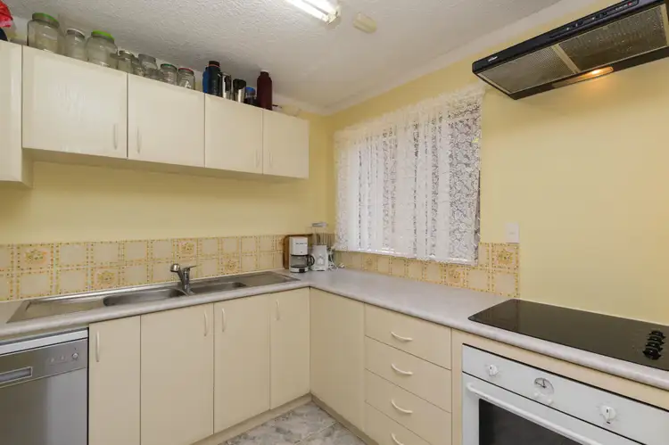 Seventh view of Homely villa listing, 6/16-18 Queens Cres, Mount Lawley WA 6050