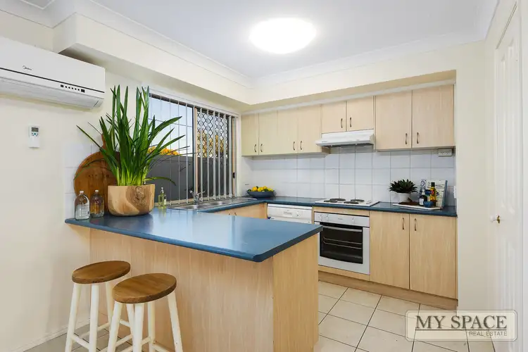 Fifth view of Homely townhouse listing, Unit 2/150 Meadowlands Rd, Carina QLD 4152