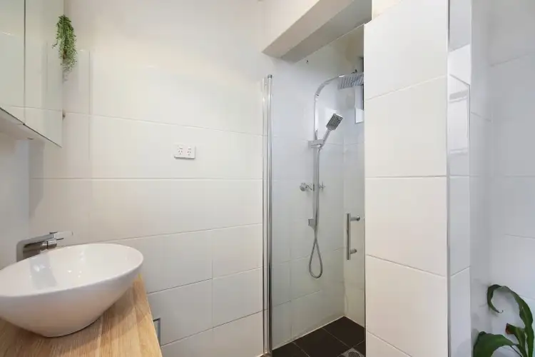 Fourth view of Homely unit listing, Unit 4/40 Havenview Rd, Terrigal NSW 2260