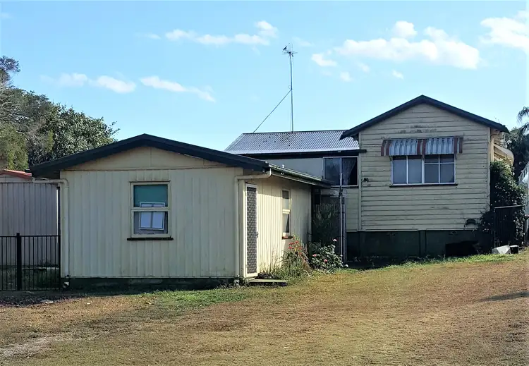 7 Baldry Street, Burnett Heads QLD 4670