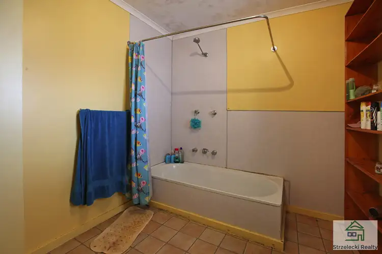 Fourth view of Homely house listing, 9 Loch Street, Yarragon VIC 3823
