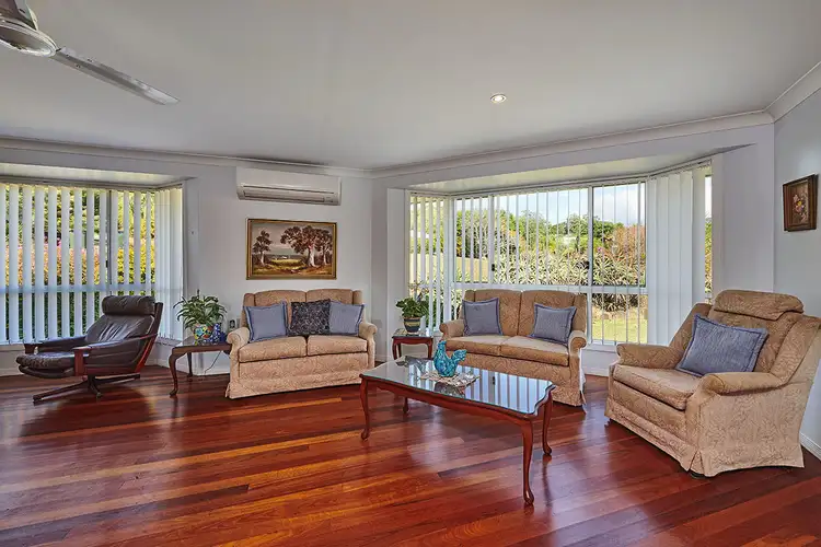 6 Colli Close, Ocean Shores NSW 2483