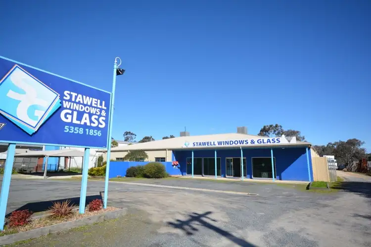 46 Ararat Rd, Stawell VIC 3380