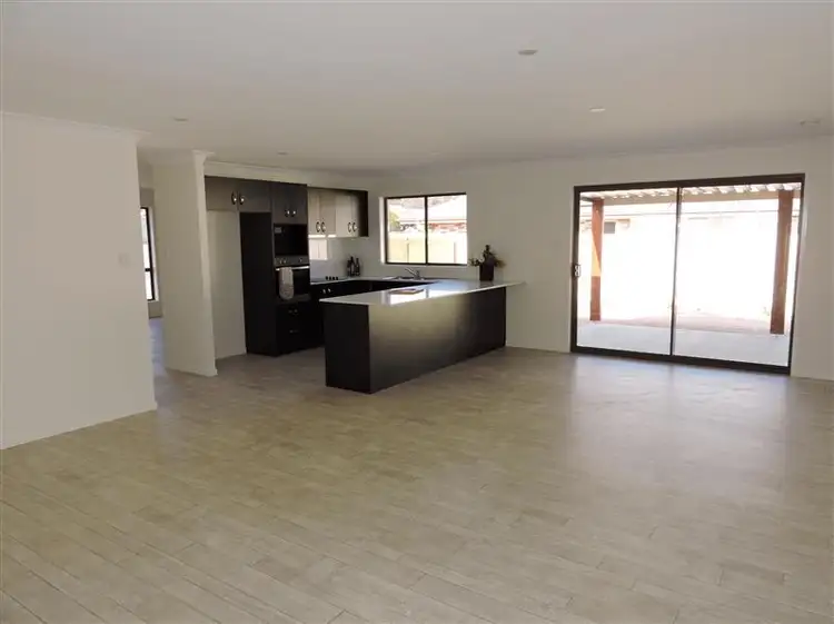 Fifth view of Homely house listing, 7 Rose Lea Ct, Warwick QLD 4370