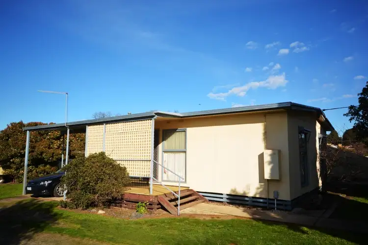 Second view of Homely flat listing, 1 & 2/5 Elizabeth Street, Stawell VIC 3380