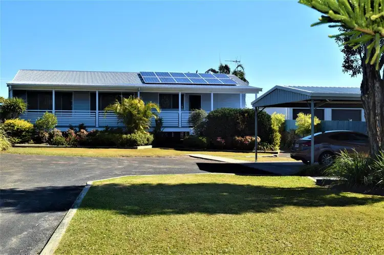 4 Doctor St, Burnett Heads QLD 4670