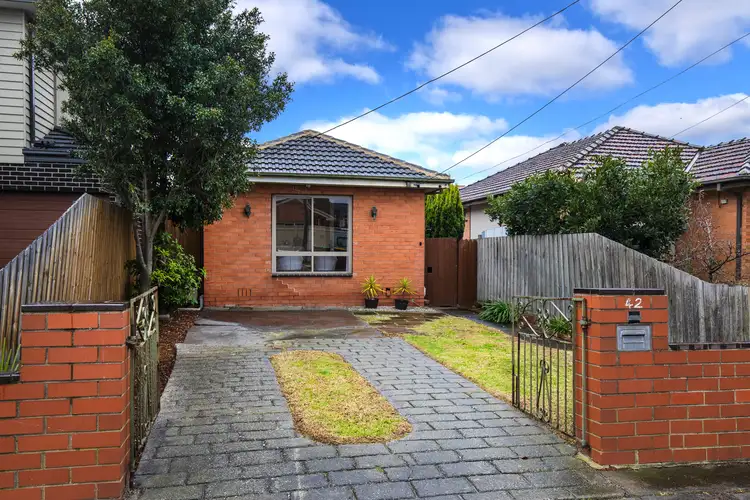 42 Canning Street, Avondale Heights VIC 3034
