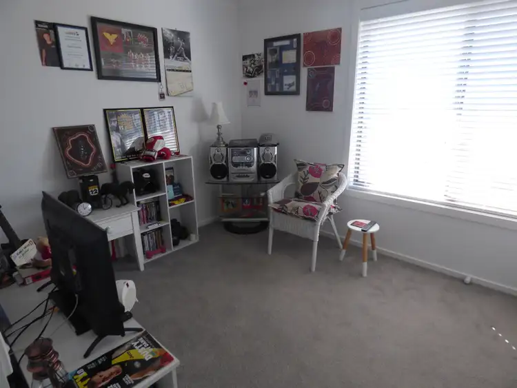 Seventh view of Homely unit listing, Unit 2/20 Libra Cres, Moe VIC 3825