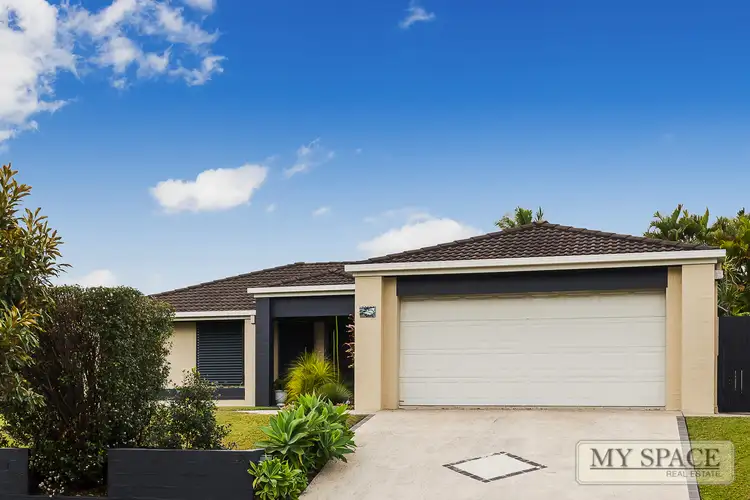 25 Brandella Pl, Belmont QLD 4153