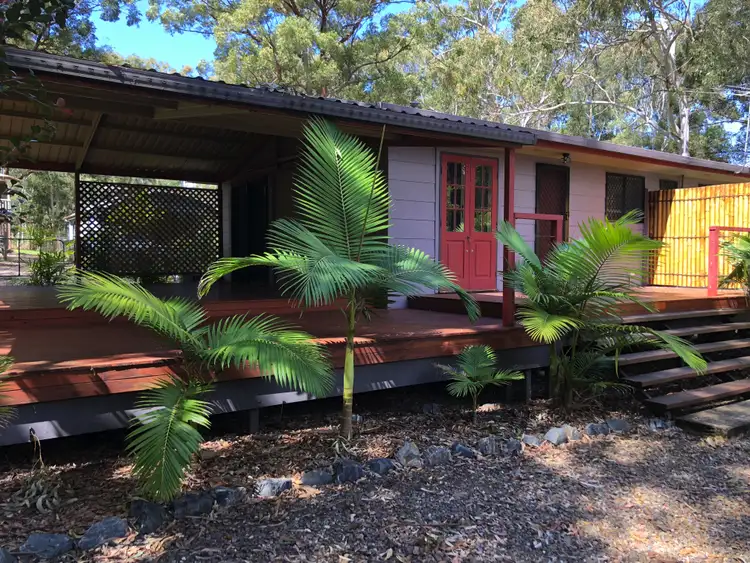 13 Brolga St, Macleay Island QLD 4184